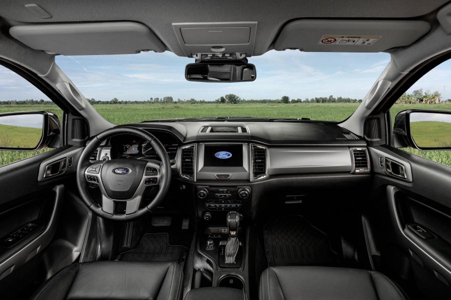 Торпедо Ford Ranger Limited Double Cab 2019 года  (LA) (фото 18 из 20)